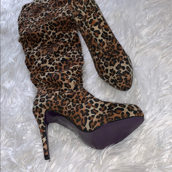 NWOT Leopard Knee High Boots - Picture 2 of 8